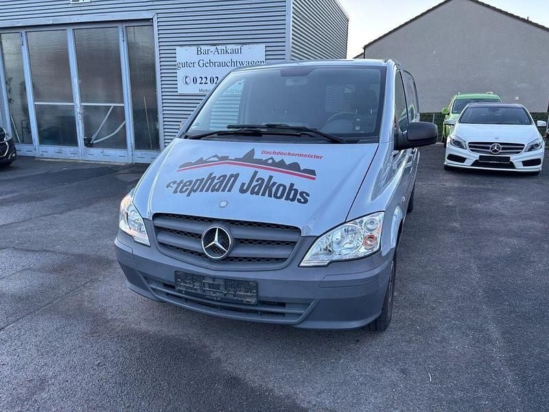 Grau Gebraucht 2014 Mercedes Vito Van | 8.999 € (Superpreis) - Bild 1/4
