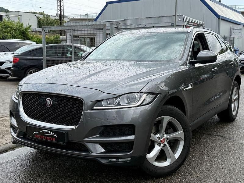 Grau Gebraucht 2019 Jaguar F-Pace Prestige SUV | 26.500 € (Guter Preis) - Bild 1/4