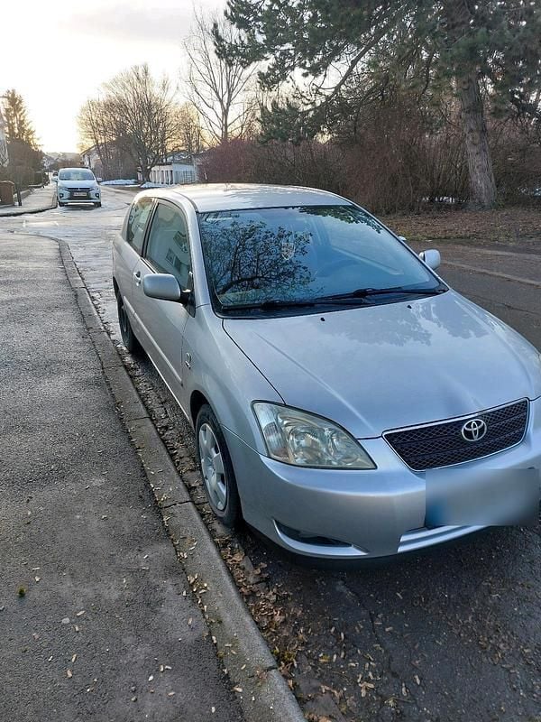 Silber Gebraucht 2003 Toyota Corolla Kleinwagen | 2.650 € (Fairer Preis) - Bild 1/4