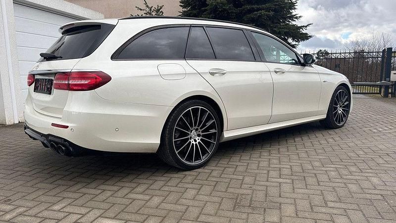 Gebraucht Mercedes E53 AMG AMG 435 PS (319 kW) 2019 Weiß Limousine