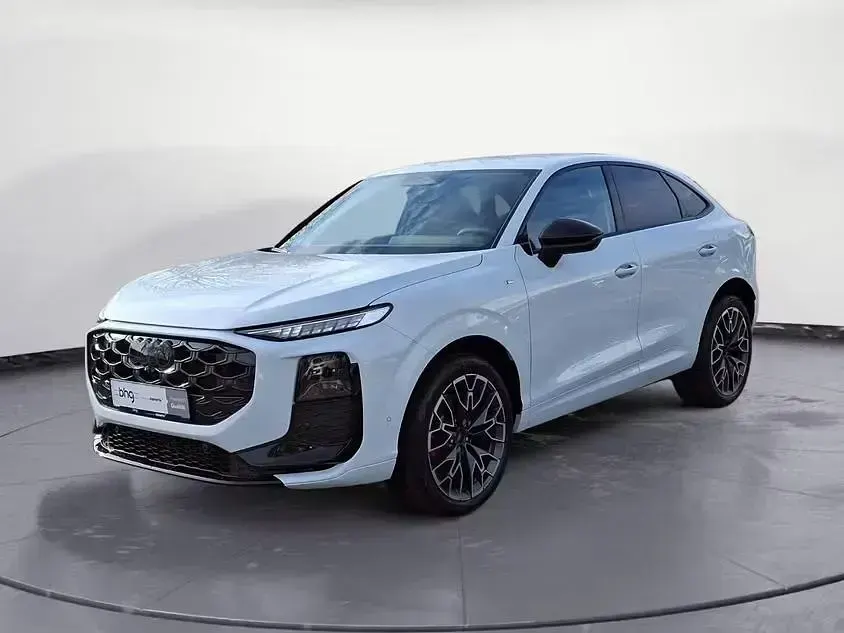 Gebraucht Audi Q3 Sportback Sport 204 PS (150 kW) 2025 SUV