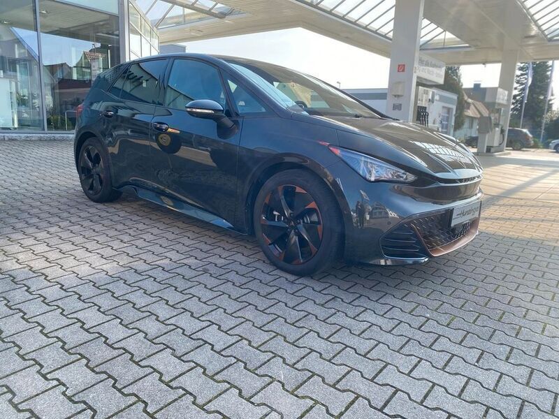 Second-hand Cupra Born 169 kW (231 CP) 2023 Gri Hatchback