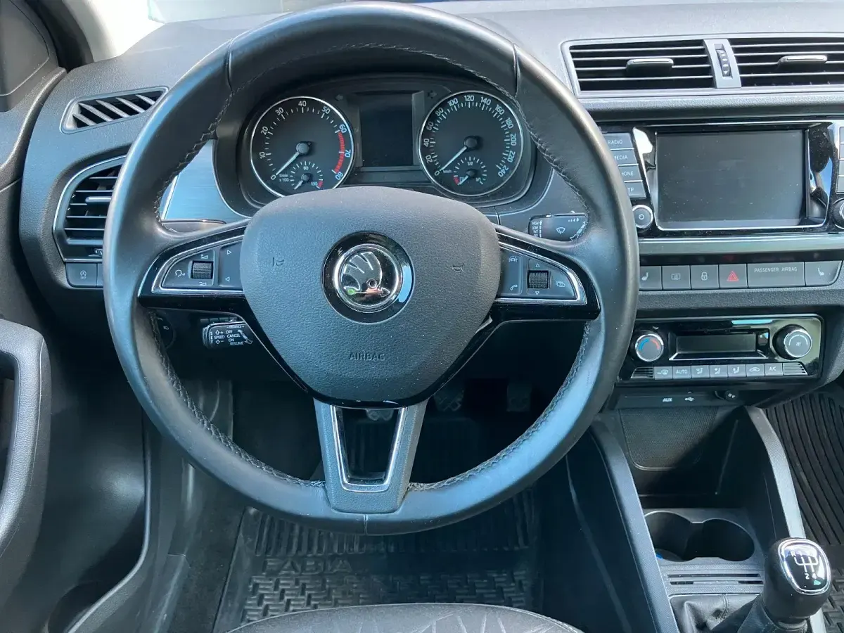 Gebraucht Skoda Fabia Clever 95 PS (69 kW) 2018 Blau Kombi