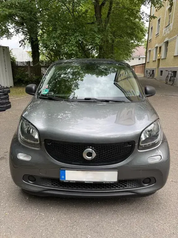 Gebraucht Smart ForFour Passion 90 PS (66 kW) 2016 Grau Kleinwagen
