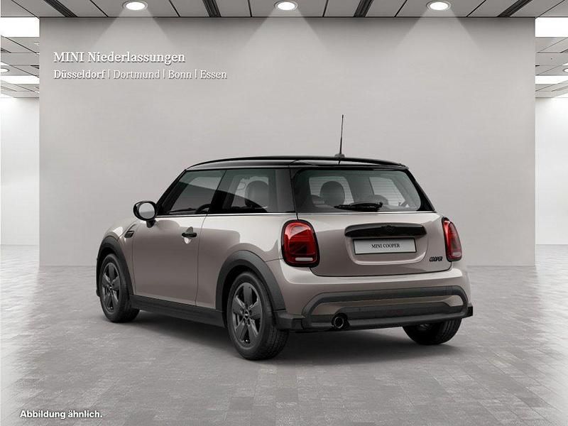 Gebraucht Mini Cooper 136 PS (100 kW) 2023 Grau Kleinwagen