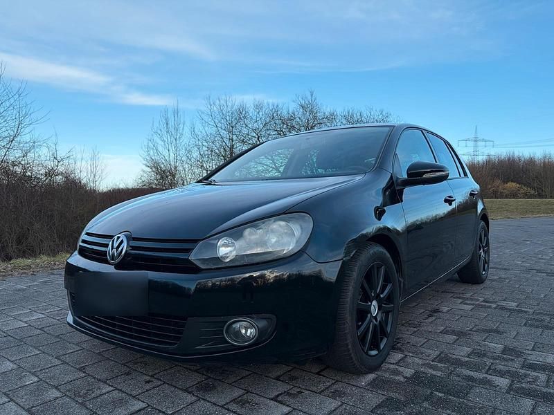 Gebraucht VW Golf VII 80 PS (58 kW) 2012 Schwarz Kleinwagen