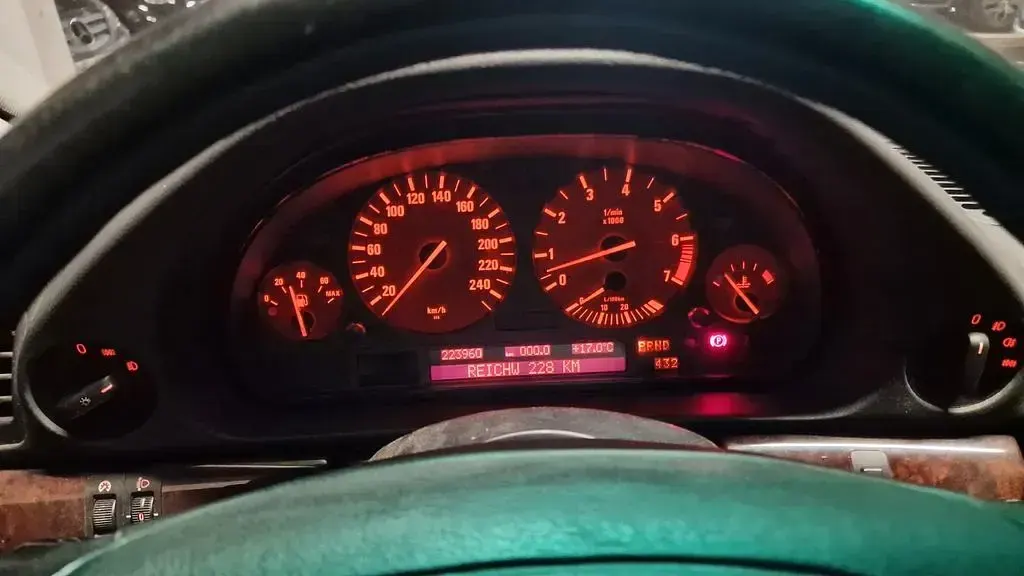 Gebraucht BMW 730 218 PS (160 kW) 1996 Grün Limousine