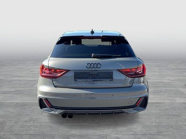 Gebraucht Audi A1 Sportback Ambiente 207 PS (152 kW) 2022 Chronosgrau metallic Kleinwagen