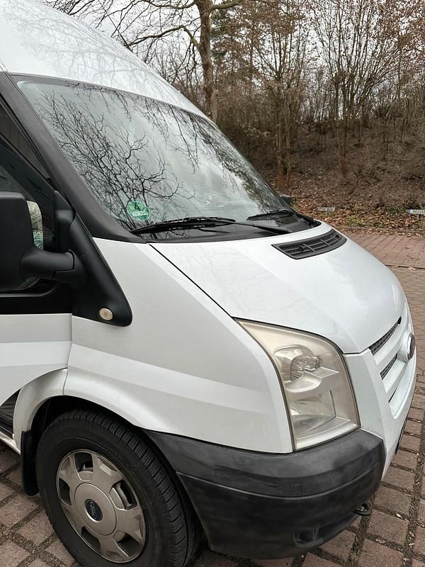 Gebraucht Ford Transit 103 PS (75 kW) 2013 Weiß Van / Kleinbus