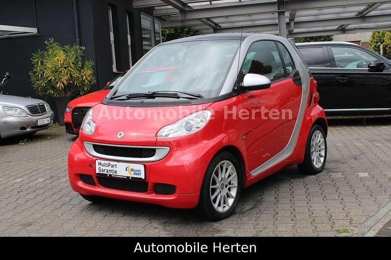 Cherry/rally red Gebraucht 2010 Smart ForTwo Coupé Coupé | 3.590 € (Fairer Preis) - Bild 1/4
