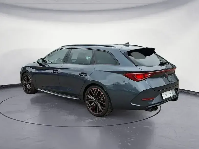 Gebraucht Cupra Leon VZ 310 PS (228 kW) 2024 Magnetic grau metallic Kombi