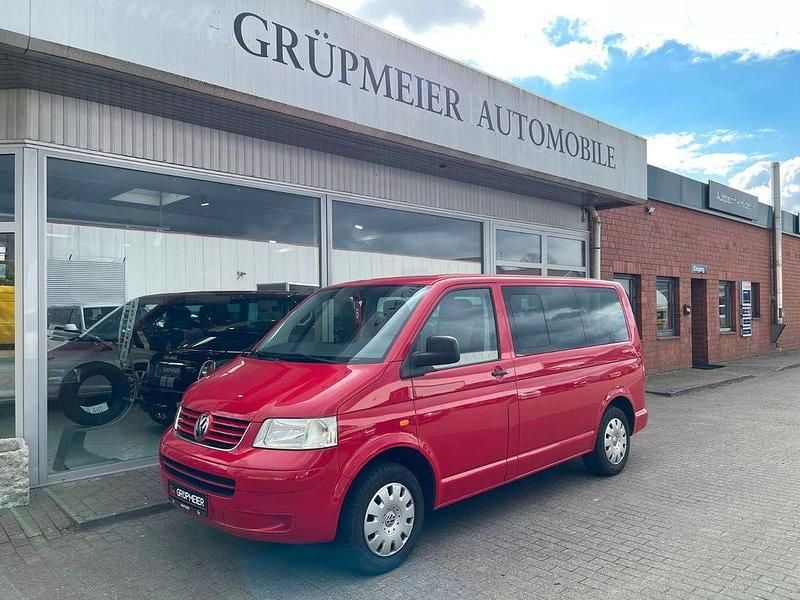 Gebraucht VW Multivan Startline 102 PS (75 kW) 2008 Rot Van