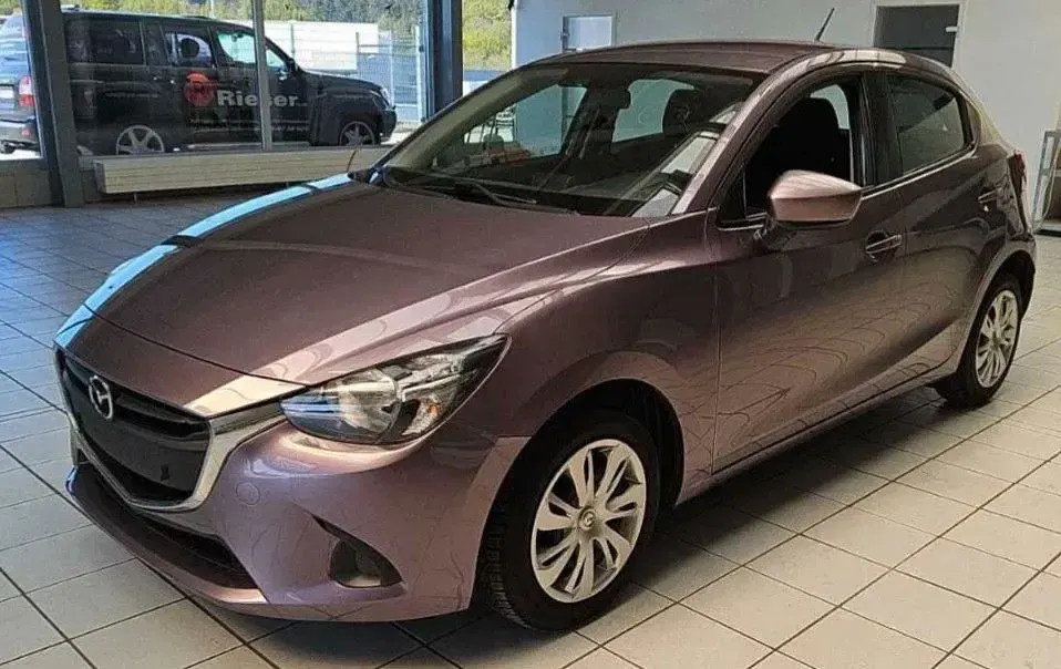 Gebraucht Mazda 2 Center-Line 75 PS (55 kW) 2015 Limousine