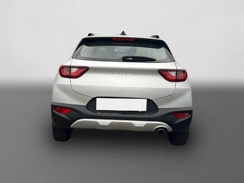 Gebraucht Kia Stonic Vision 101 PS (74 kW) 2024 Silber SUV