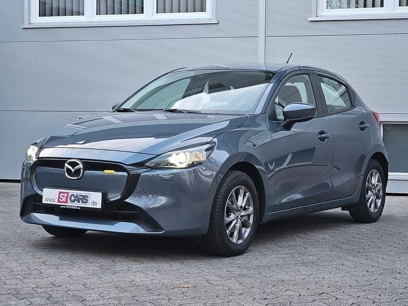 Gebraucht Mazda 2 Center-Line 75 PS (55 kW) 2024 Grau Kleinwagen