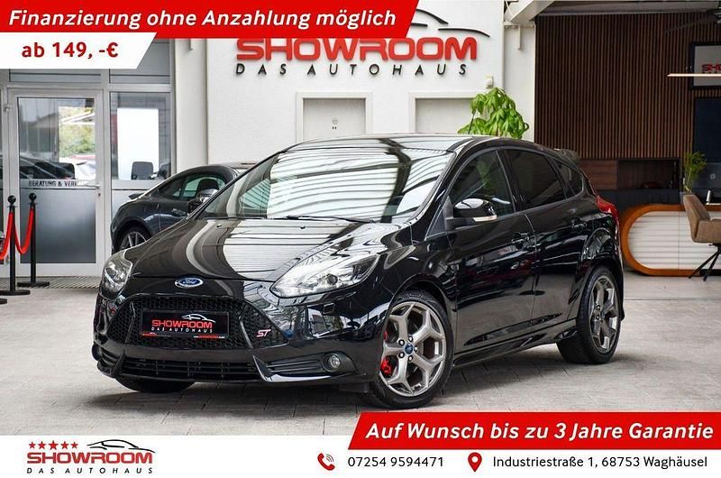 Usata Ford Focus ST 250 CV (183 kW) 2013 Nero Berlina