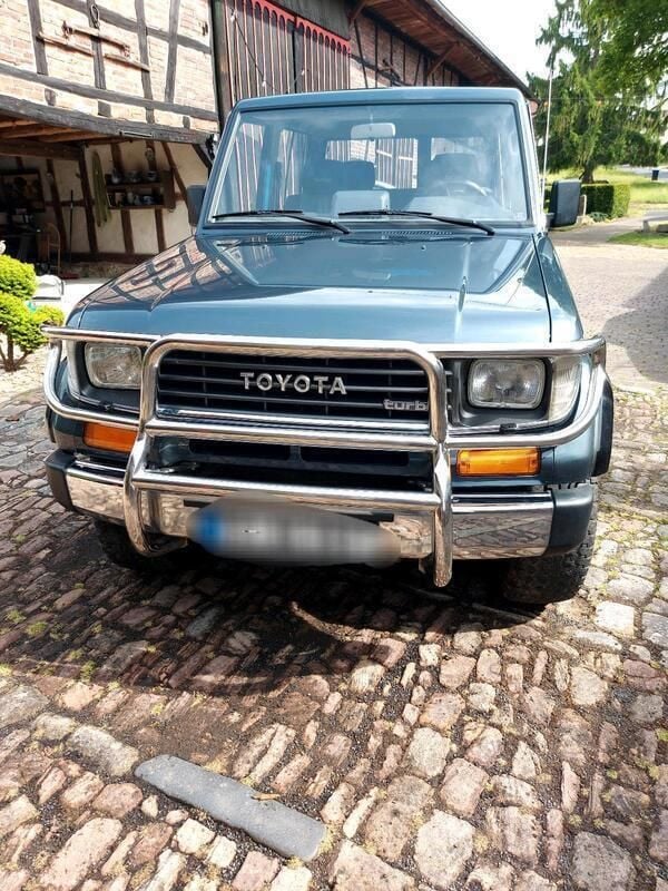Grau Gebraucht 1991 Toyota Land Cruiser SUV | 23.999 € - Bild 1/4