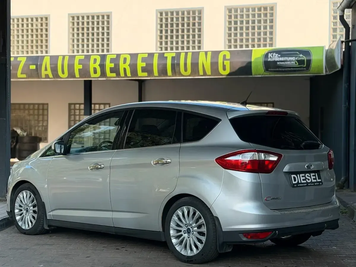 Gebraucht Ford C-MAX Titanium 163 PS (119 kW) 2013 Silber Van / Kleinbus