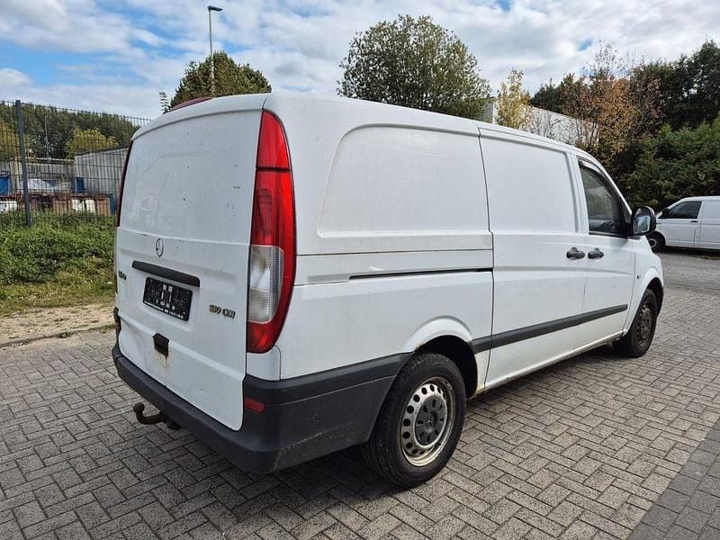 Gebraucht Mercedes Vito 95 PS (69 kW) 2008 Weiß Van