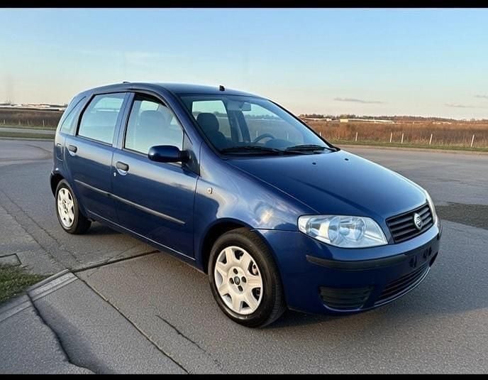 Blau Gebraucht 2004 Fiat Punto Kleinwagen | 500 € (Guter Preis) - Bild 1/2