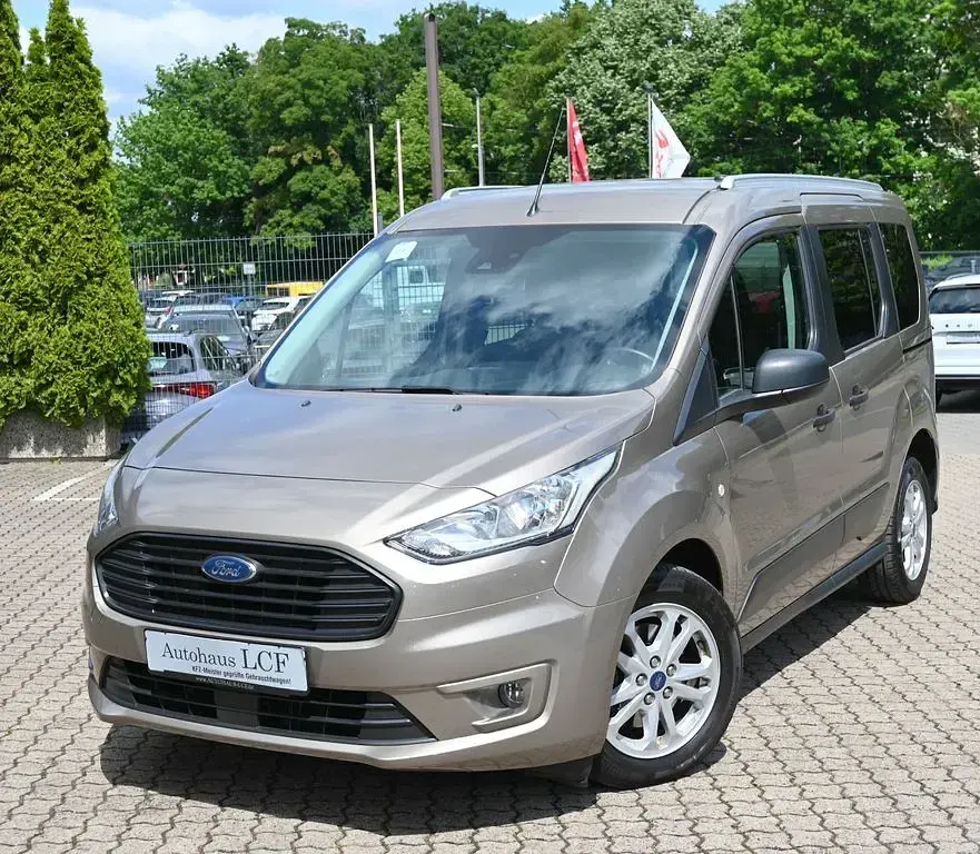 Gebraucht Ford Tourneo Connect 101 PS (74 kW) 2019 Silber Van / Kleinbus