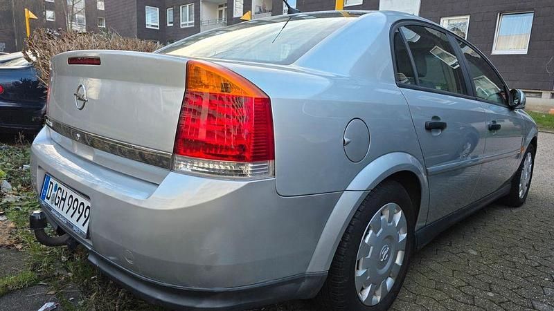 Gebraucht Opel Vectra Elegance 122 PS (89 kW) 2002 Silber Limousine