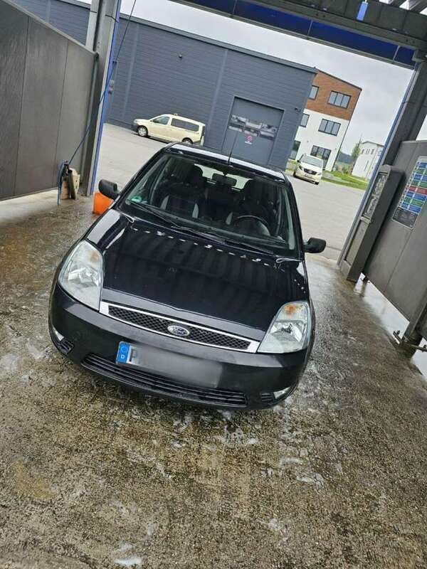 Gebraucht 2001 Ford Fiesta Trend Kleinwagen | 2.000 € (Fairer Preis) - Bild 1/4