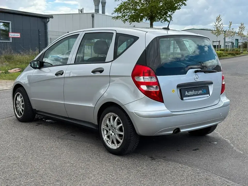 Gebraucht Mercedes A150 95 PS (69 kW) 2006 Grau Limousine
