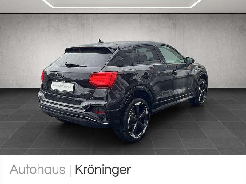 Gebraucht Audi Q2 S-Line 190 PS (139 kW) 2025 Mythosschwarz metallic SUV