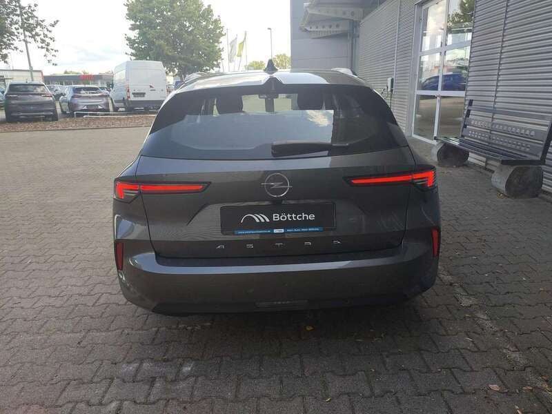 Gebraucht Opel Astra Enjoy 110 PS (80 kW) 2024 /typ aussenverkleidung metalliclackierung Kombi