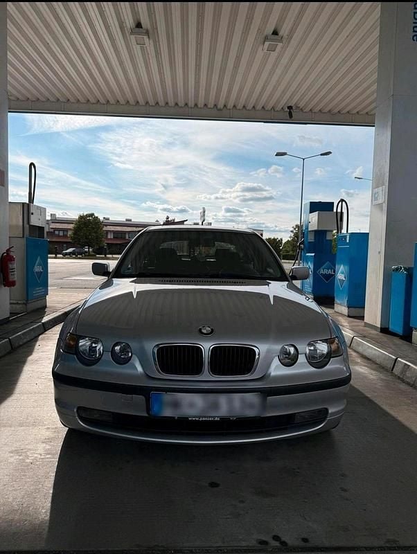 Silber Gebraucht 2004 BMW 316 Compact Kleinwagen | 1.200 € (Superpreis) - Bild 1/4