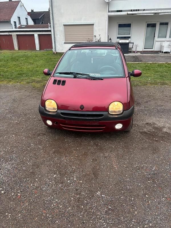 Rot Gebraucht 2005 Renault Twingo Kleinwagen | 1.100 € - Bild 1/4