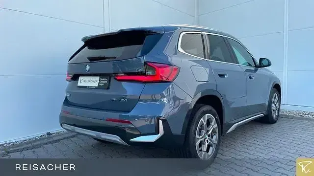 Gebraucht BMW X1 Efficient Dynamics 170 PS (125 kW) 2025 Bmw individual storm gray meta SUV