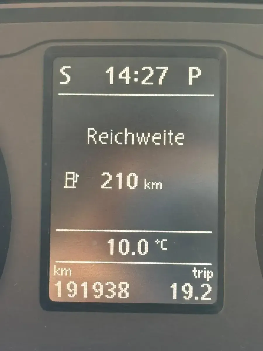 Gebraucht VW Multivan 150 PS (110 kW) 2017 Weiß Van / Kleinbus