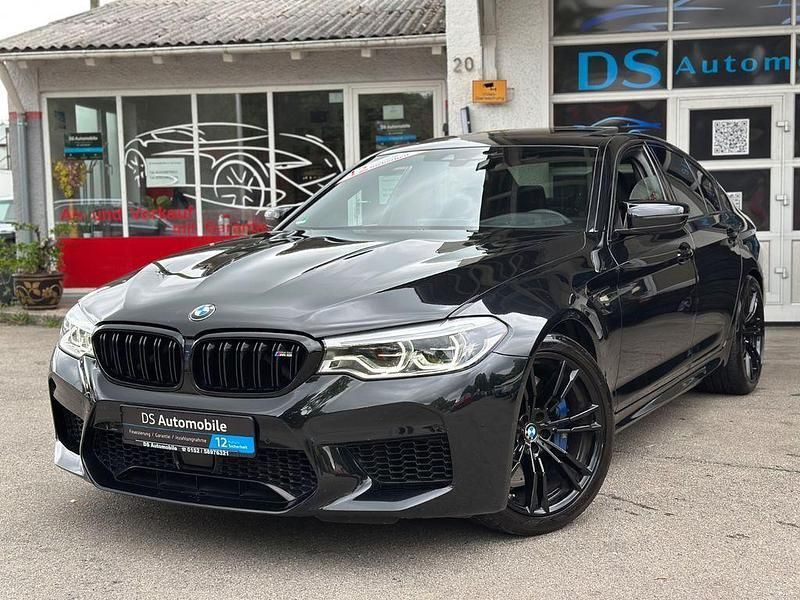 Schwarz Gebraucht 2018 BMW M5 Shadowline Limousine | 59.990 € (Etwas zu teuer) - Bild 1/4