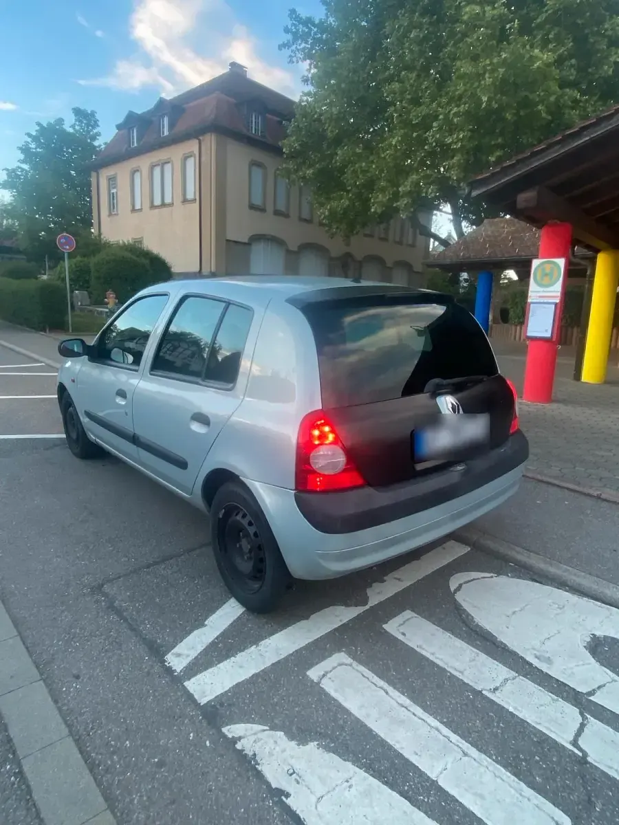 Occasion Renault Clio II 98 ch (72 kW) 2002 Argent Citadine