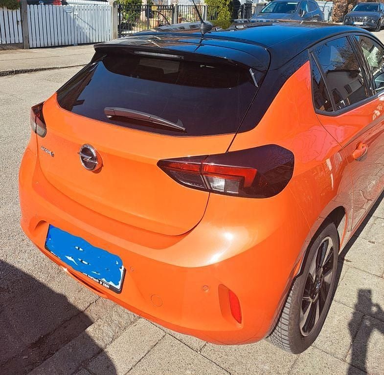 Gebraucht Opel Corsa-e Edition 100 kW (136 PS) 2022 Orange Kleinwagen