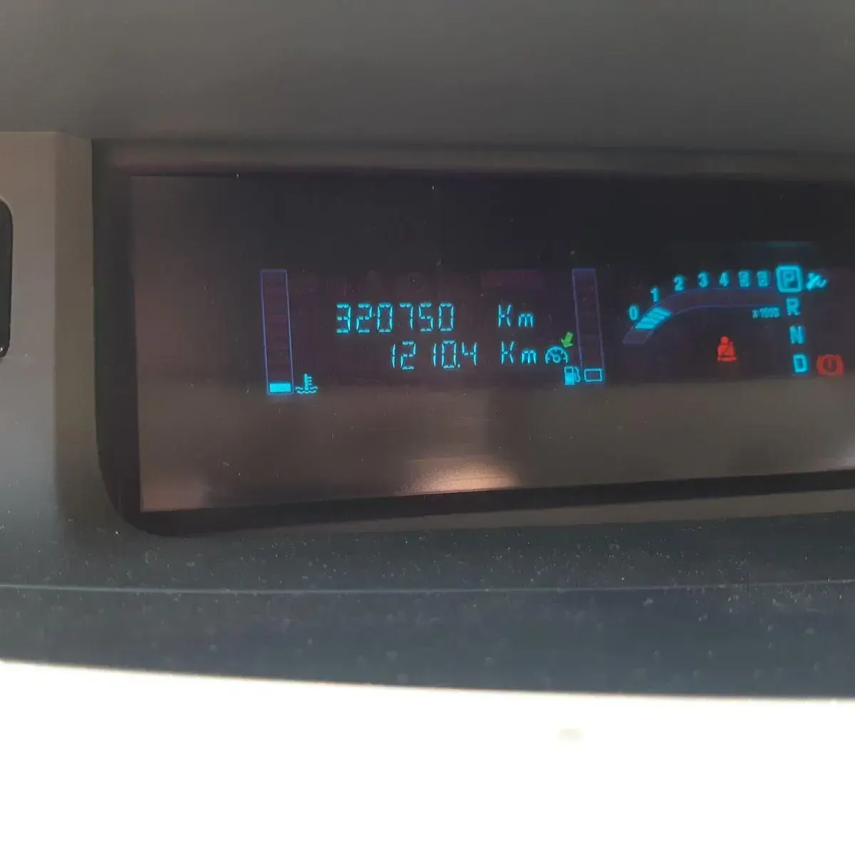 Gebraucht Renault Espace 173 PS (127 kW) 2011 Silber Van / Kleinbus