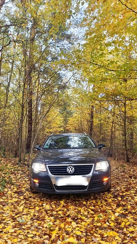 Schwarz Gebraucht 2007 VW Passat Kombi | 3.200 € (Etwas zu teuer) - Bild 1/4