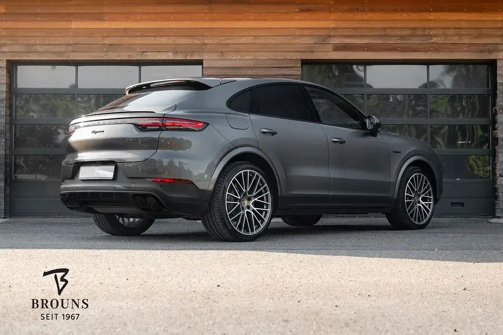 Gebraucht Porsche Cayenne Coupe 340 PS (250 kW) 2020 Grau Coupé