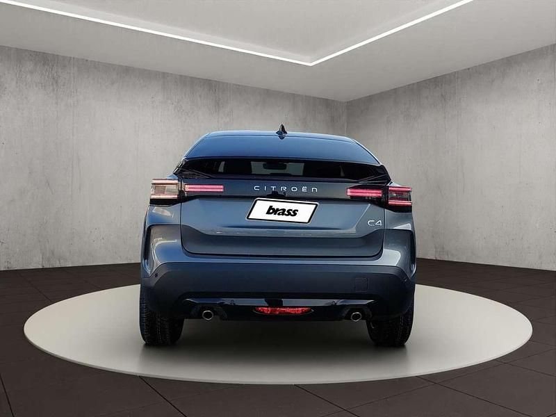 Neu Citroën C4 145 PS (106 kW) 2025 Mercure grau metallic lackieru Limousine