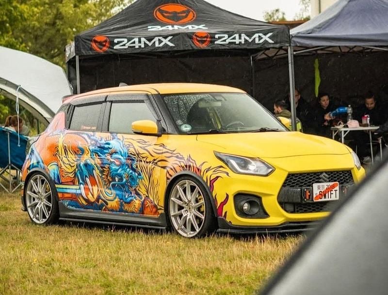 Gelb Gebraucht 2018 Suzuki Swift Sport Kleinwagen | 12.500 € - Bild 1/4