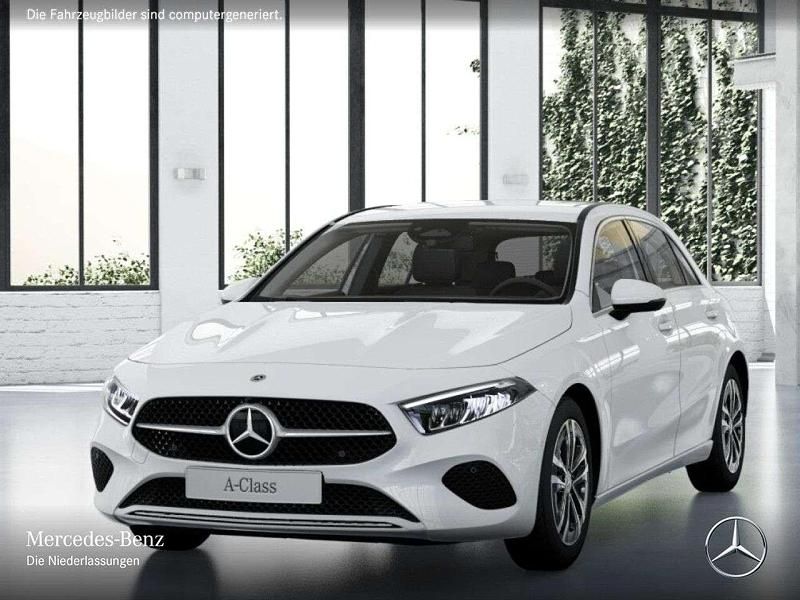 Gebraucht Mercedes A200 Progressive 163 PS (119 kW) 2025 Weiß Limousine
