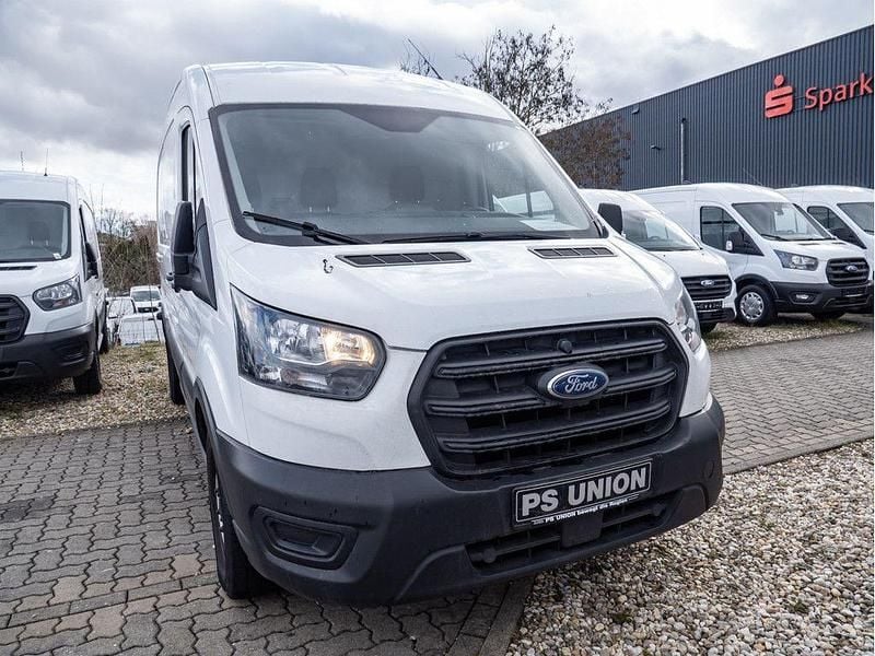 Gebraucht Ford Transit Trend 131 PS (96 kW) 2022 Frozen white Limousine