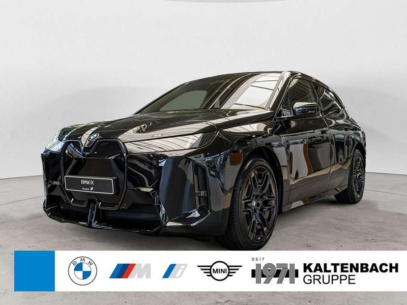 Schwarz Neu 2025 BMW iX M Sport SUV | 105.290 € (Fairer Preis) - Bild 1/3