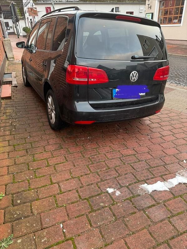 Gebraucht VW Touran 140 PS (102 kW) 2012 Schwarz Van / Kleinbus