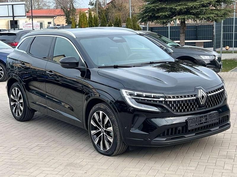 Gebraucht Renault Austral Techno 158 PS (116 kW) 2025 Sternenschwarz SUV