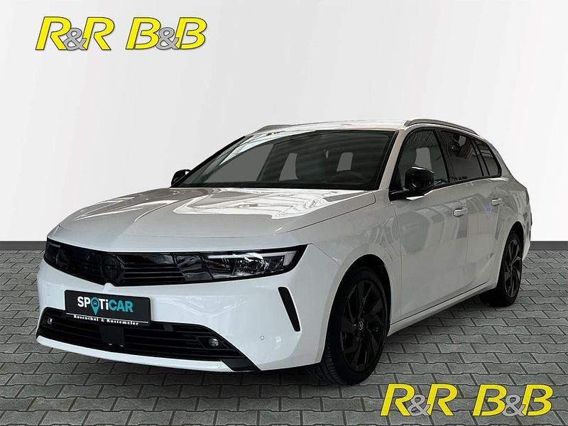 Weiss Gebraucht 2023 Opel Astra Elegance Kombi | 21.450 € (Fairer Preis) - Bild 1/4