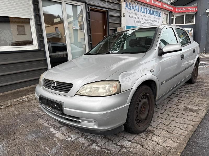 Silber Gebraucht 2002 Opel Astra Limousine | 690 € (Superpreis) - Bild 1/4