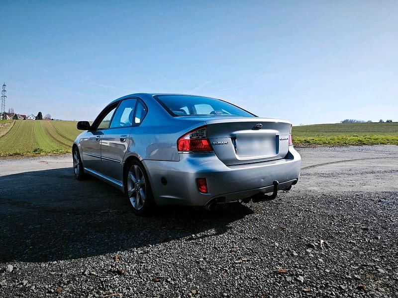 Gebraucht Subaru Legacy 150 PS (110 kW) 2008 Grau Limousine